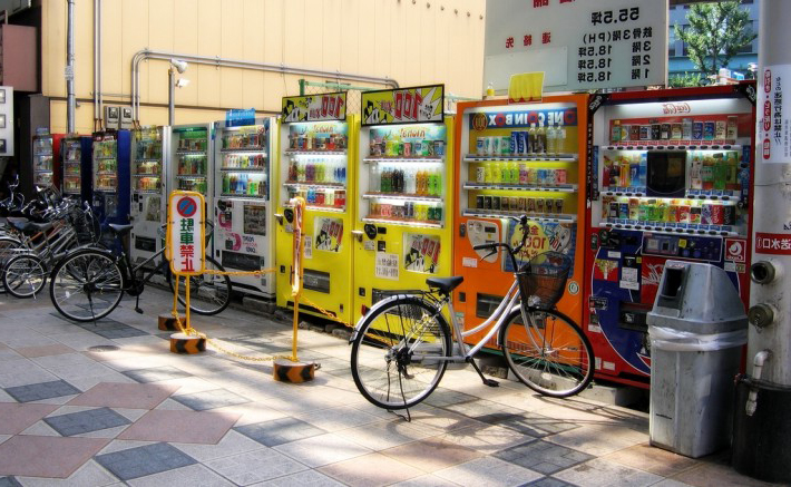 ماكنات البيع الآلية في اليابان